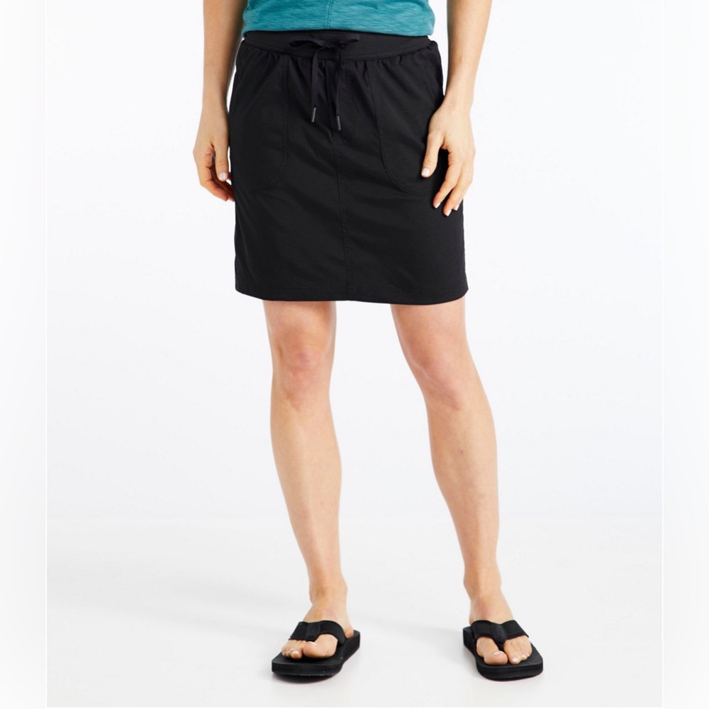 L.L. Bean Black Vista Camp Skort - Picture 1 of 8